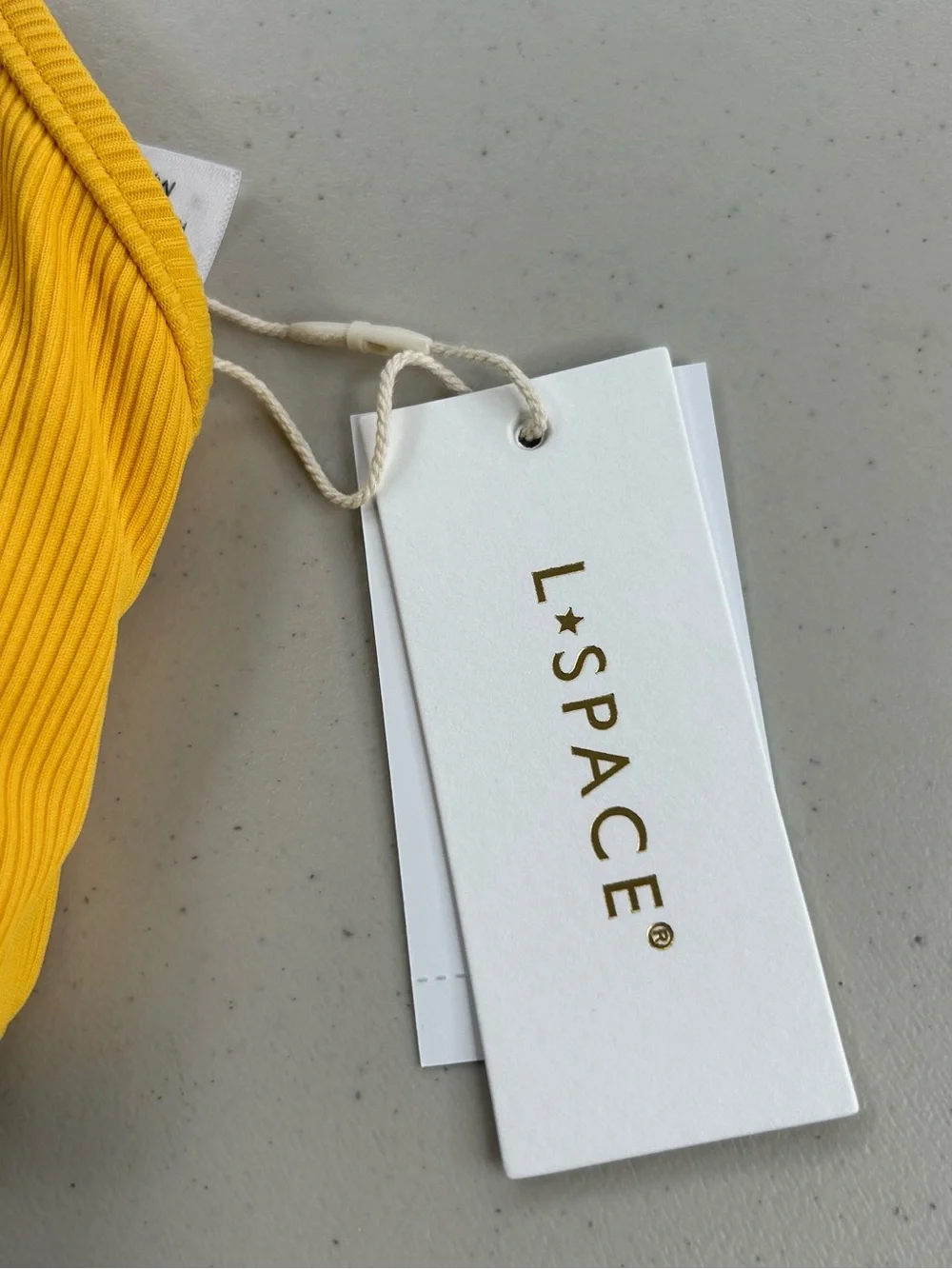 L*SPACE Helena Bikini Top Medium Ribbed V-Wire Swimwear Bachelorette Yellow new